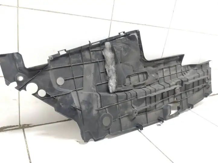 Toyota Avensis T250 (2006 - 2009) 5314105050 Облицовка радиатора — фото 3