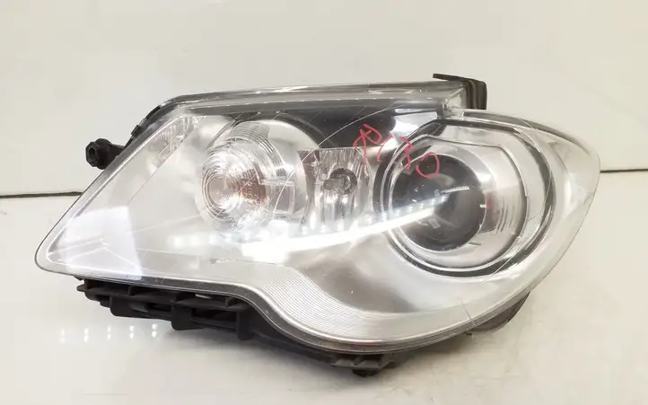 Volkswagen Touran I (2003 - 2010) 1305236226 Передняя фара — фото 1