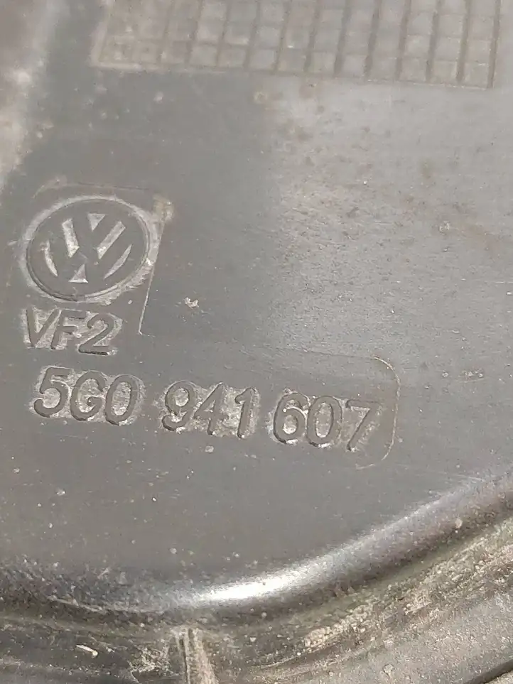 Volkswagen Golf VII (2013 - 2019) 5G0941607 Крышка фары — фото 3