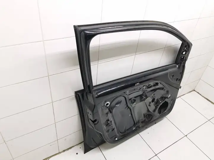 Volkswagen Up (2011 - ) Дверь — фото 4