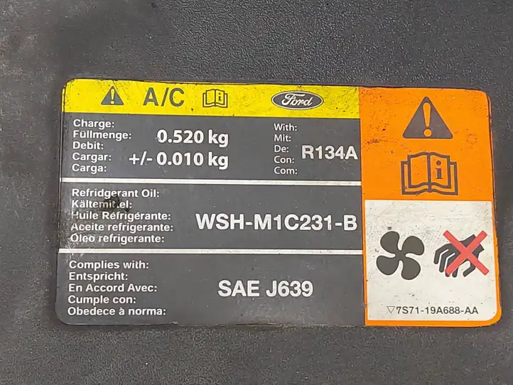 Ford Mondeo MK IV (2007 - 2014) 6M2116613A Облицовка радиатора — фото 4
