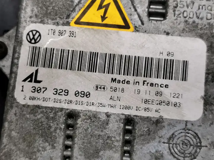 Volkswagen Jetta V (2005 - 2010) 1K6941031 Передняя фара — фото 13