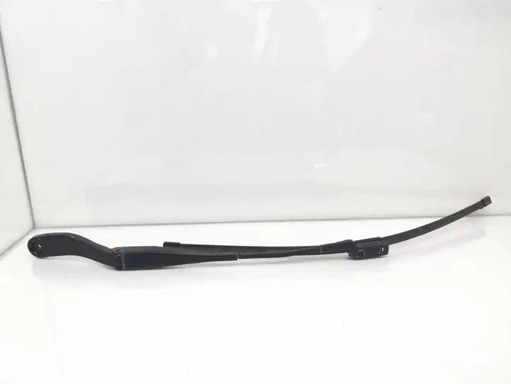 Volvo C30 (2007 - 2010) 31253996 Рычаг стеклоочистителя — фото 1