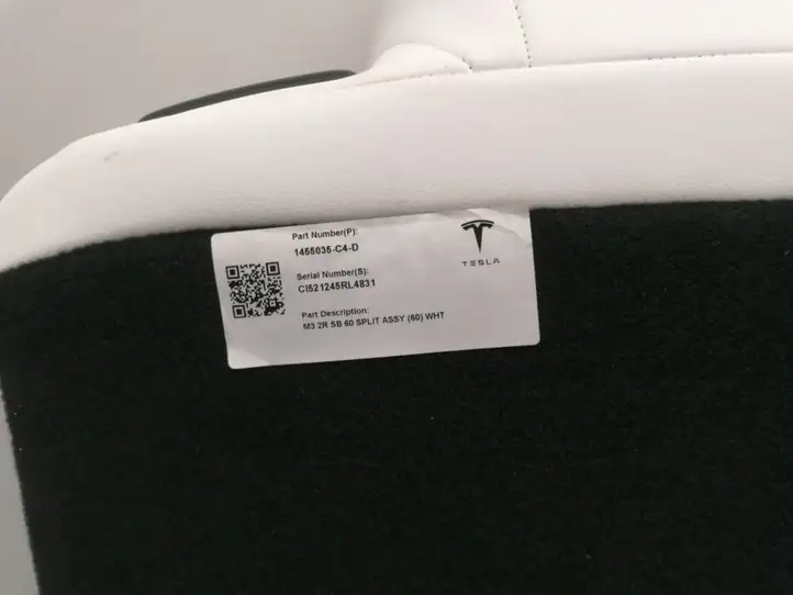 Tesla Model 3 (2017 - 2023) 1455035-C4-D Заднее сиденье — фото 2