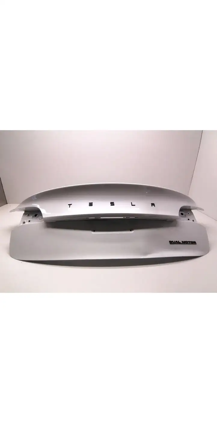 Tesla Model 3 (2017 - 2023) 1601460-11-D Крышка багажника — фото 4