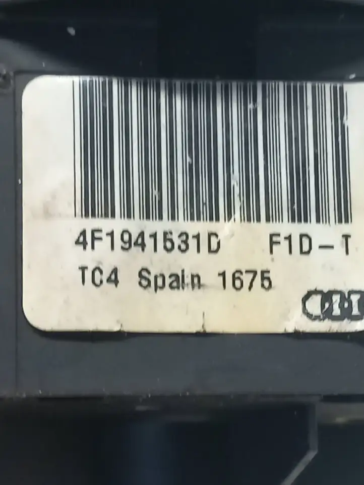 Audi A6 S6 C6 4F (2004 - 2008) 4F1941531D Включатель фонарей — фото 3