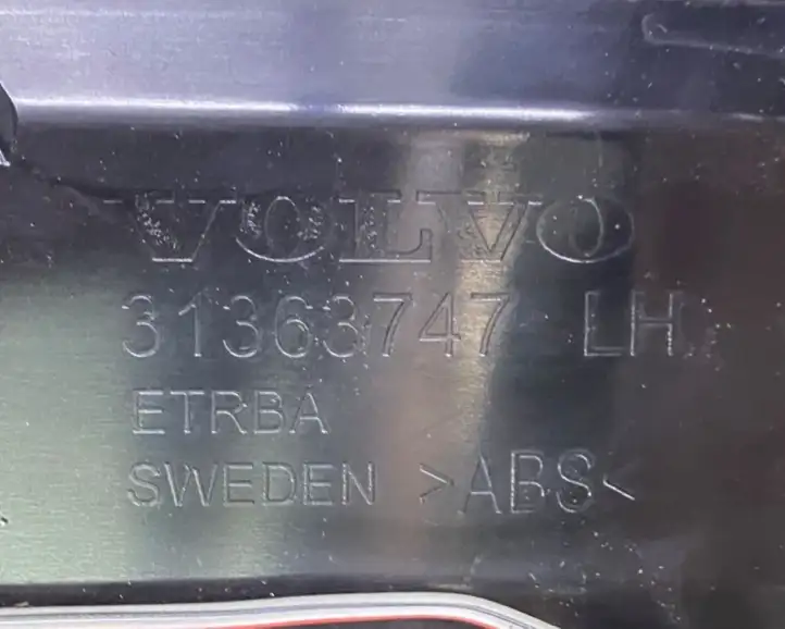 Volvo XC90 (2014 - 2019) 31363747 Внутренняя отделка заднего порога — фото 3