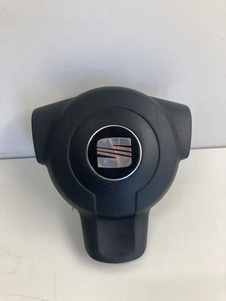 Seat Leon (1P) (2005 - 2012) 001VU1005BIB Подушка безопасности руля — фото 1