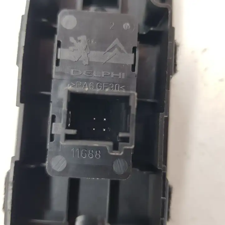Citroen C5 (2008 - 2017) 96565184XT Кнопка стеклоподъемников — фото 2