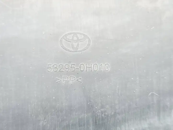 Toyota Aygo AB40 (2014 - 2018) 532950H010 Дефлектор воздуха — фото 3
