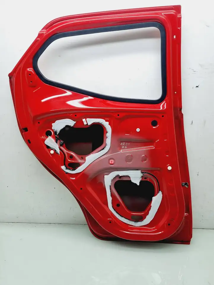 Toyota Aygo AB40 (2014 - 2018) 670040H030 Задняя дверь — фото 3