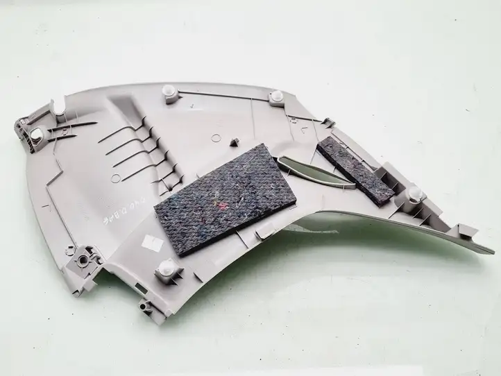 Toyota Aygo AB40 (2014 - 2018) 624710H180 Верхняя обшивка стойки D — фото 2