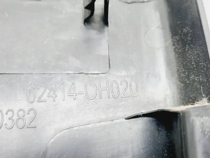 Toyota Aygo AB40 (2014 - 2018) 624140H020 Нижняя обшивка стойки B — фото 3