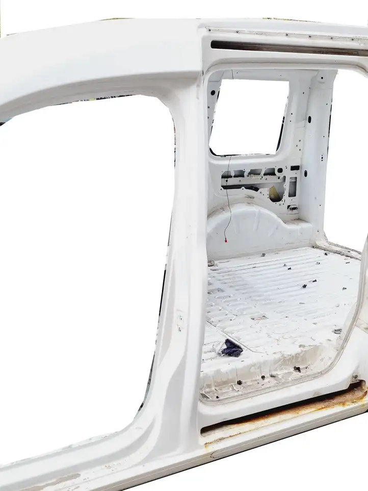 Volkswagen Caddy (2010 - 2015) Боковина кузова — фото 2