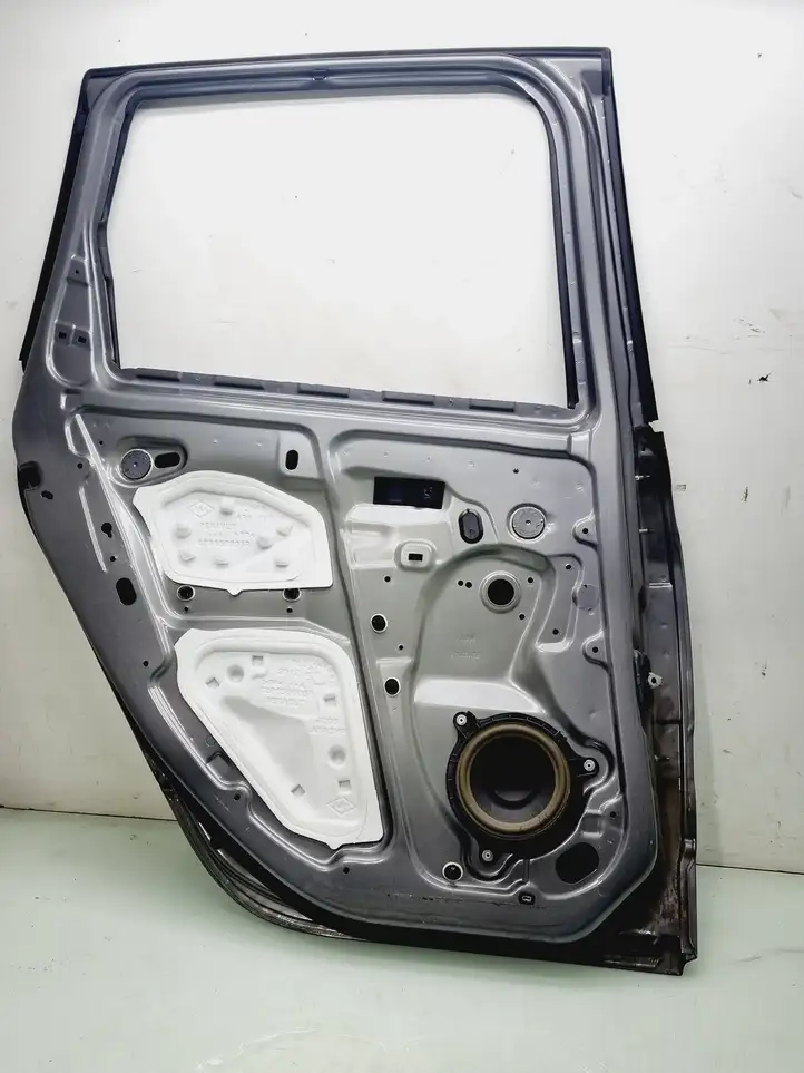 Renault Scenic III - Grand scenic III (2009 - 2016) 821017991R Задняя дверь — фото 2