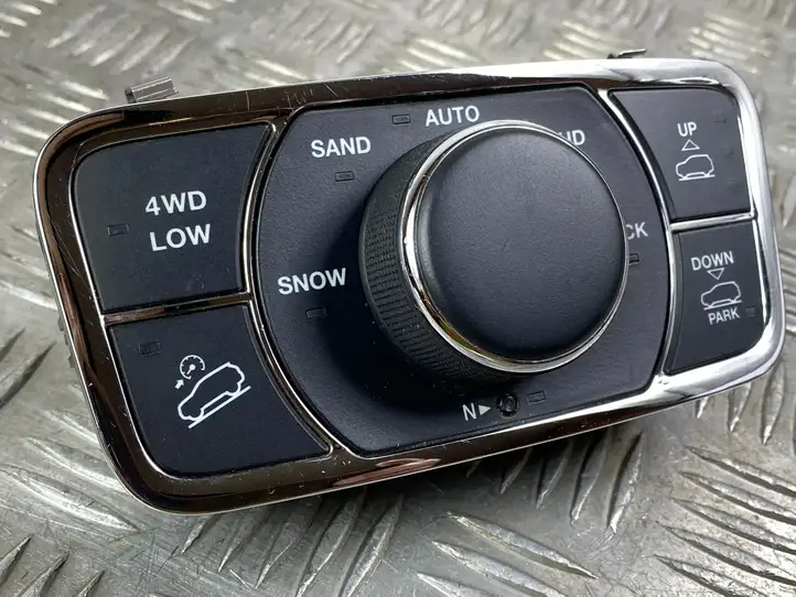 Jeep Grand Cherokee (2010 - 2021) P68141341AD Включатель регулировки высоты / жесткости ходовой части — фото 2