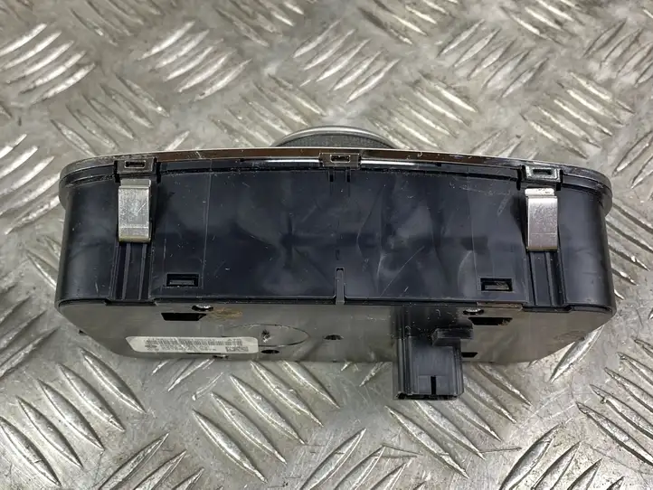 Jeep Grand Cherokee (2010 - 2021) P68141341AC Включатель регулировки высоты / жесткости ходовой части — фото 5