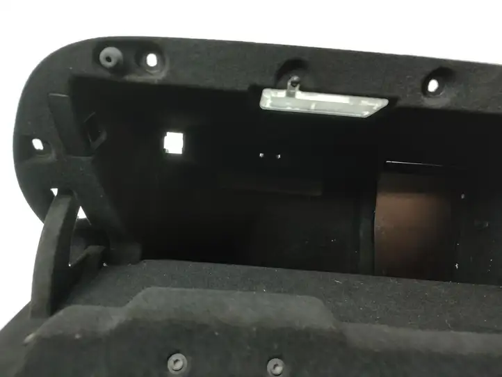 BMW X3 F25 (2010 - 2017) 9210486 Вещевой ящик — фото 4