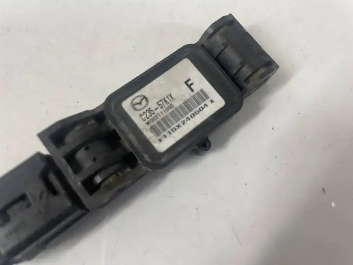 Mazda 5 (2005 - 2010) c23557k1x Датчик удара SRS — фото 3