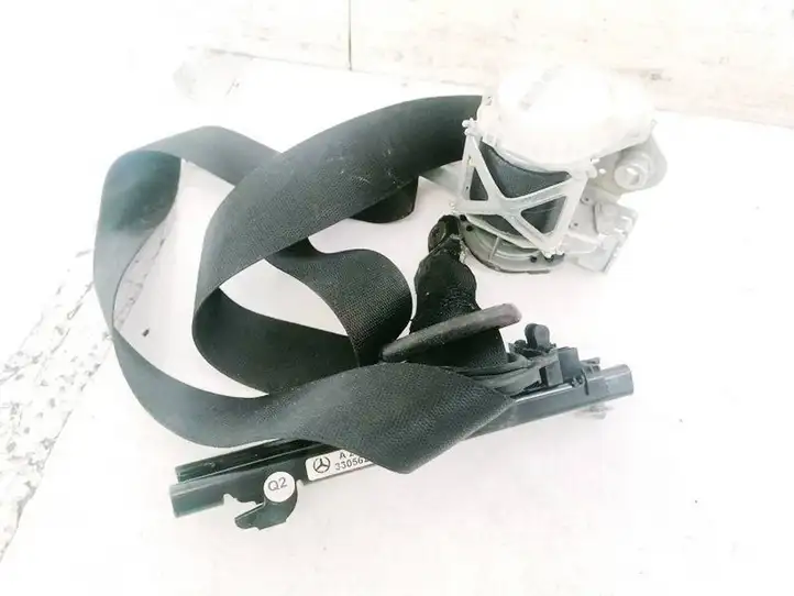 Mercedes-Benz C W204 (2007 - 2014) A2048600788 Передний ремень безопасности — фото 1