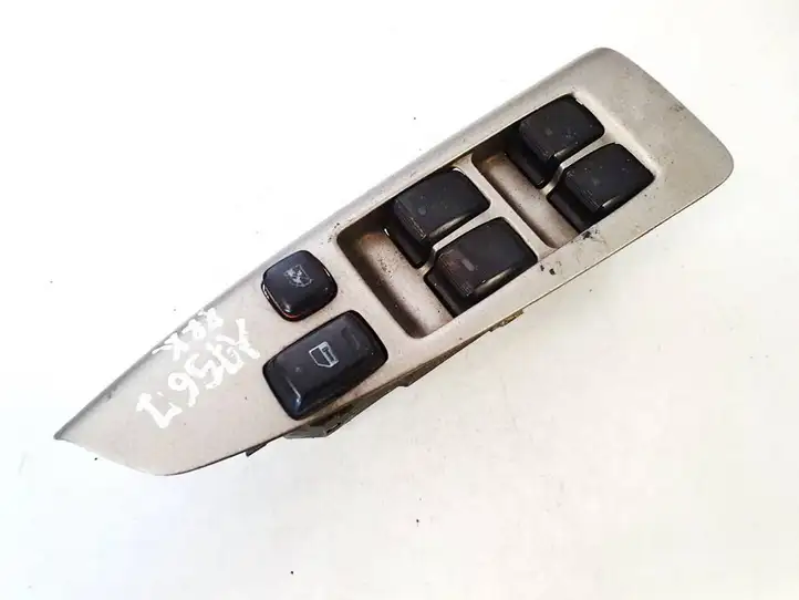 Toyota Corolla Verso E121 (2001 - 2004) 8404013081 Блок кнопок стеклоподъемников — фото 1