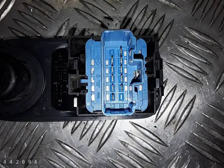 Opel Vivaro (2006 - 2014) 8200011867 Блок кнопок стеклоподъемников — фото 5