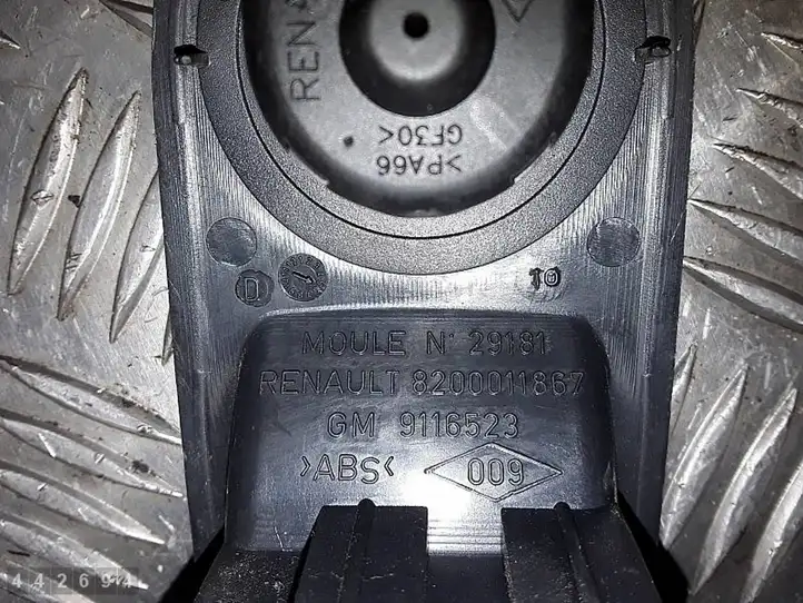 Opel Vivaro (2006 - 2014) 8200011867 Блок кнопок стеклоподъемников — фото 7