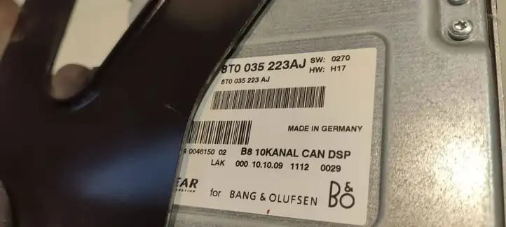 Audi A5 8T 8F (2007 - 2011) 8T0035223AJ Усилитель звука — фото 4