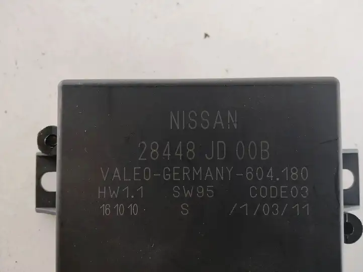 Nissan Qashqai (2010 - 2013) 28448JD00B Блок управления парктрониками — фото 4