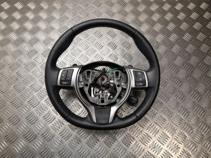 Toyota Yaris (2014 - 2019) 451000D Руль — фото 1