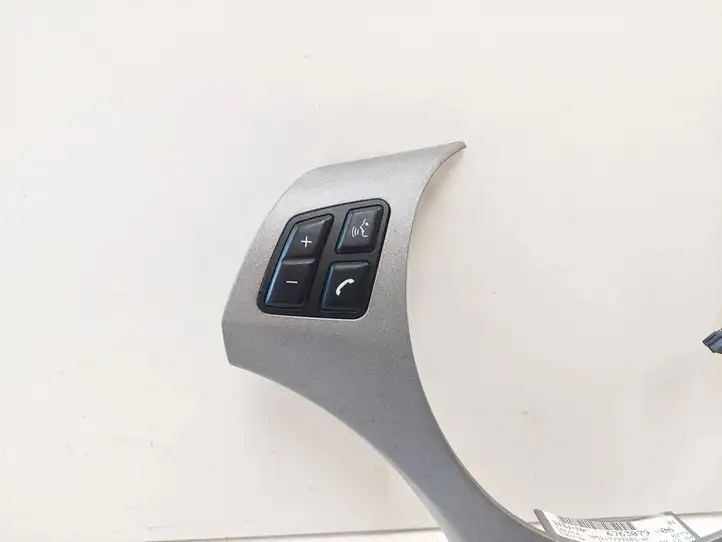 BMW 1 E81 E87 (2004 - 2011) 695656001 Кнопки на рулевом колесе — фото 2