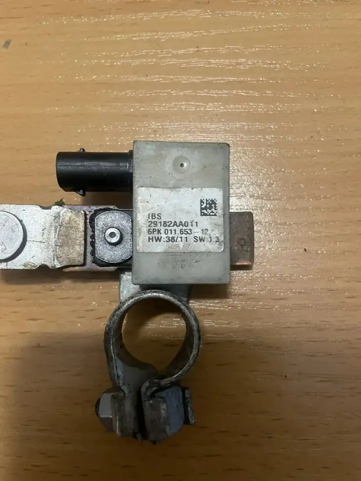 Subaru Outback (BS) (2014 - 2019) 29182AA011 Плюсовой провод аккумулятора — фото 2