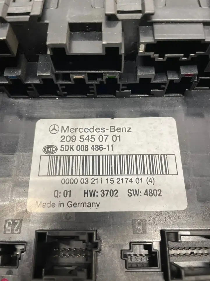 Mercedes-Benz C W203 (2000 - 2007) 2095450701 Модуль комфорта — фото 3