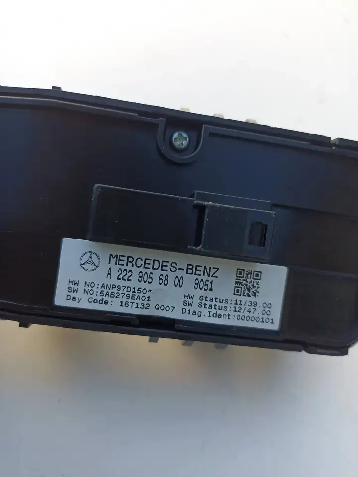 Mercedes-Benz C W205 (2014 - 2021) A2229056800 Блок кнопок стеклоподъемников — фото 3