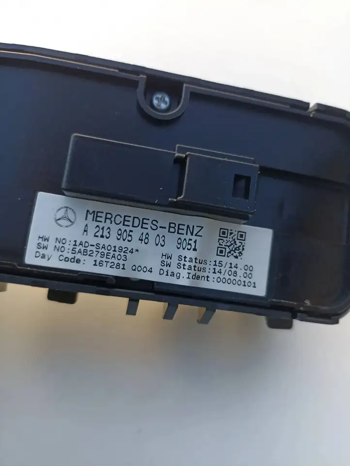 Mercedes-Benz E W213 (2016 - ) A2139054803 Кнопка стеклоподъемников — фото 3