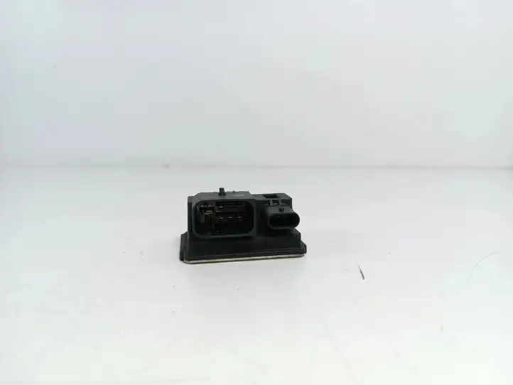 Mini Cooper Countryman R60 (2010 - 2016) 7823325 Реле накала свечей — фото 3