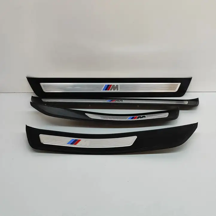 BMW 5 F10 F11 (2009 - 2016) 8050051 Внутренняя обшивка порога (комплект) — фото 1