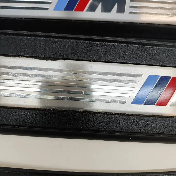 BMW 5 F10 F11 (2009 - 2016) 8050051 Внутренняя обшивка порога (комплект) — фото 4