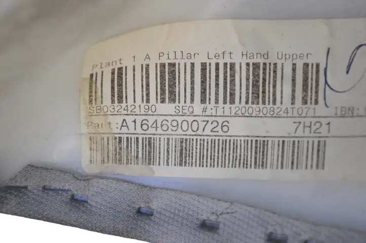 Mercedes-Benz GL X164 (2006 - 2012) A1646900726 Обшивка стойки A — фото 5