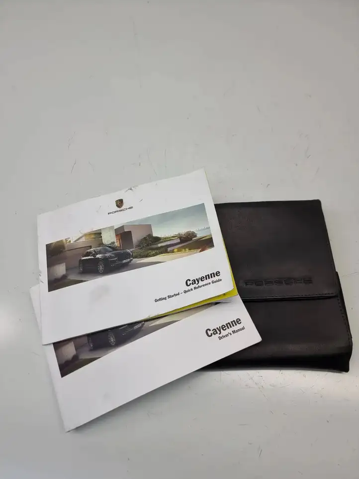 Porsche Cayenne (92A) (2011 - 2017) Сервисная книжка — фото 2