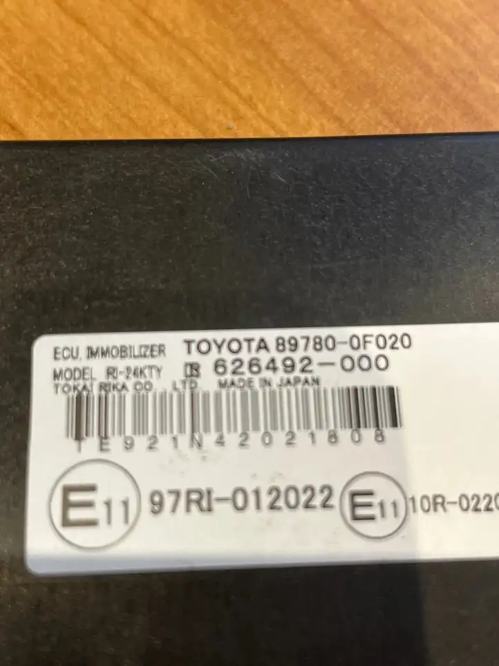 Toyota Corolla Verso AR10 (2004 - 2009) 897800F020 Блок иммобилайзера — фото 2
