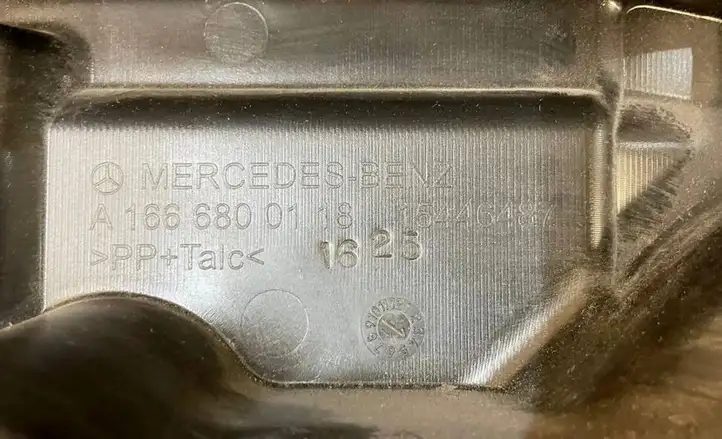 Mercedes-Benz ML W166 (2012 - 2017) A1666800118 Прочие детали салона — фото 3