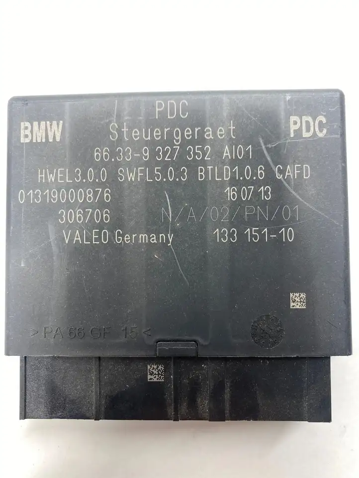 BMW X5 F15 (2013 - 2017) 9327352 Блок управления парктрониками — фото 3