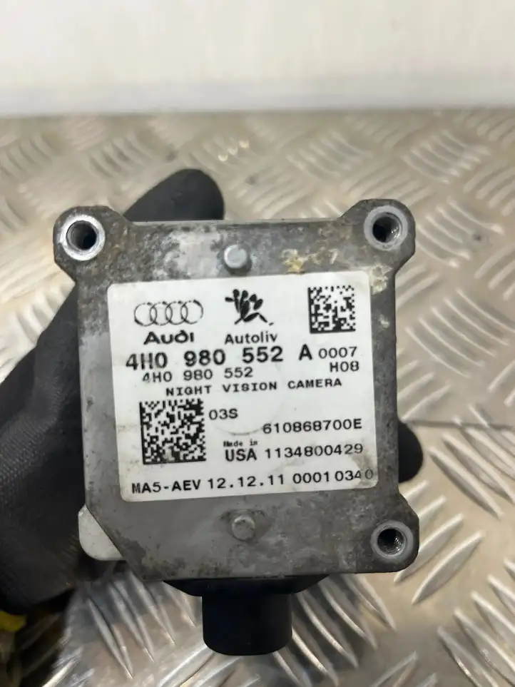 Audi A6 C7 (2011 - 2014) 4H0980552A Камера ночного видения — фото 6