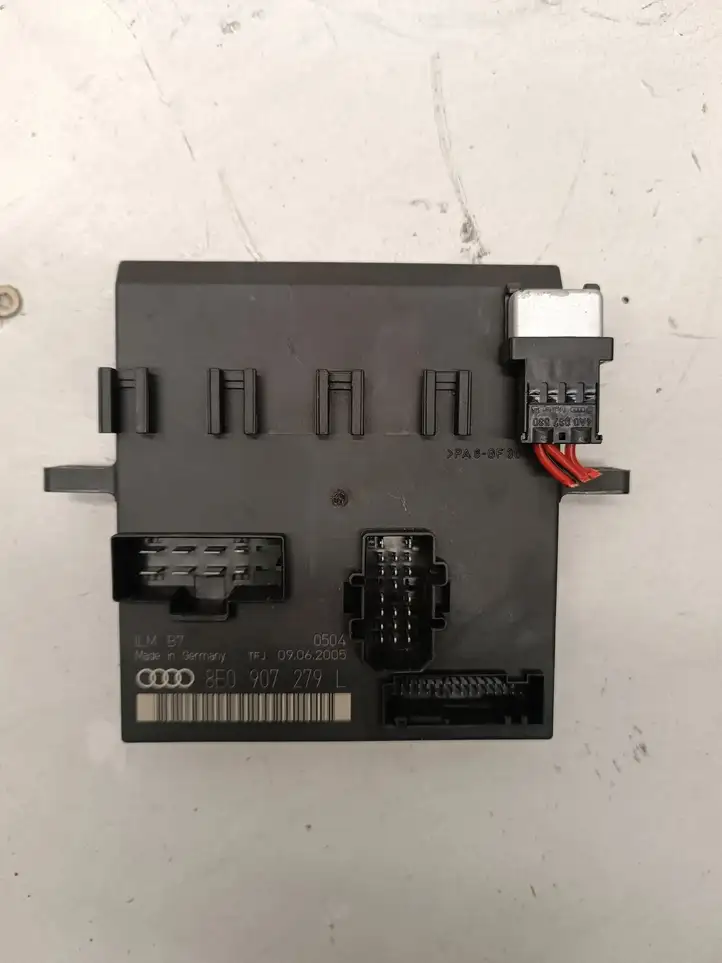 Audi A4 S4 B7 8E 8H (2004 - 2009) 8E0907279L Модуль комфорта — фото 1