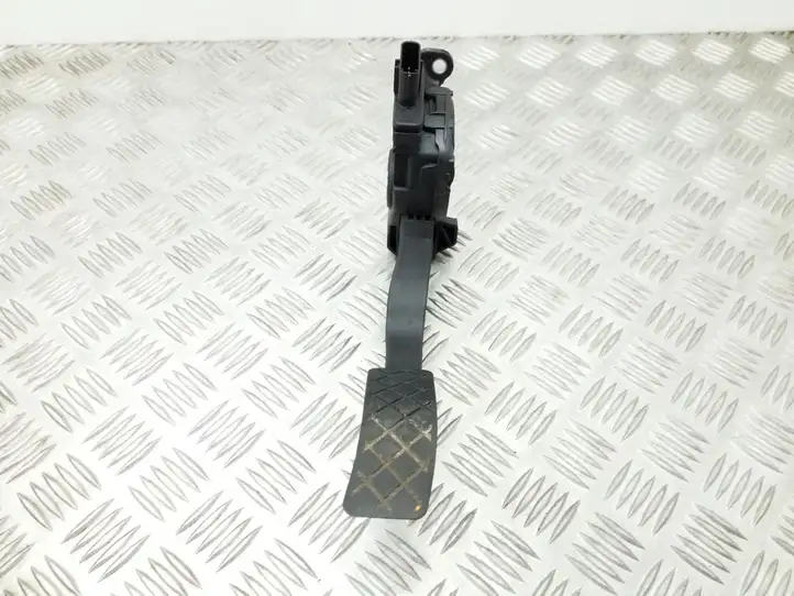 Audi A4 S4 B8 8K (2007 - 2011) 8K1723523A Педаль акселератора — фото 3