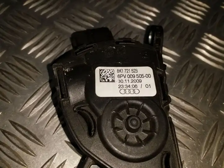 Audi A4 S4 B8 8K (2007 - 2011) 8K1721523 Педаль акселератора — фото 2