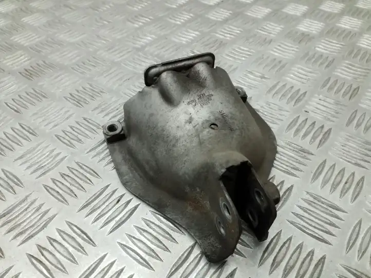 Audi A6 C7 (2011 - 2014) 4G0399060F Кронштейн двигателя — фото 1