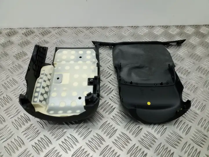 Volkswagen PASSAT B8 (2015 - ) 3G0858560 Обшивка рулевой колонки — фото 3