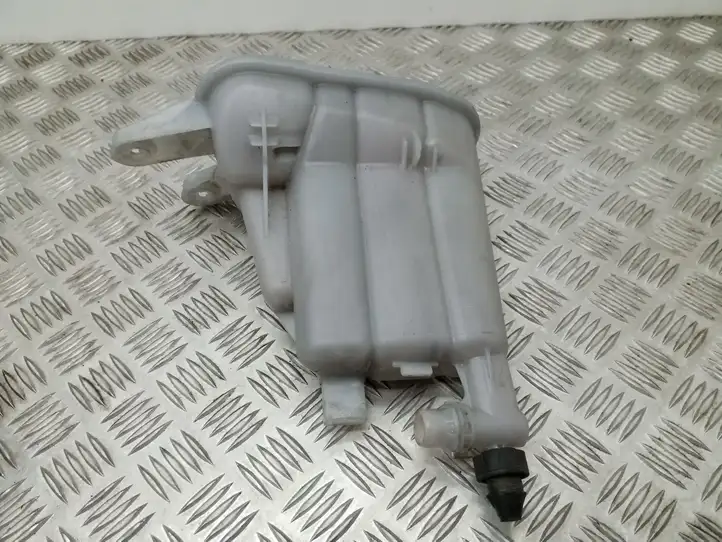 Audi A4 S4 B8 8K (2007 - 2011) 8K0121403G Расширительный бачок — фото 5